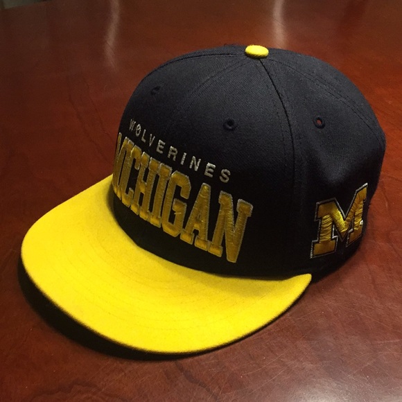 Michigan Wolverines Hat - Picture 4 of 5